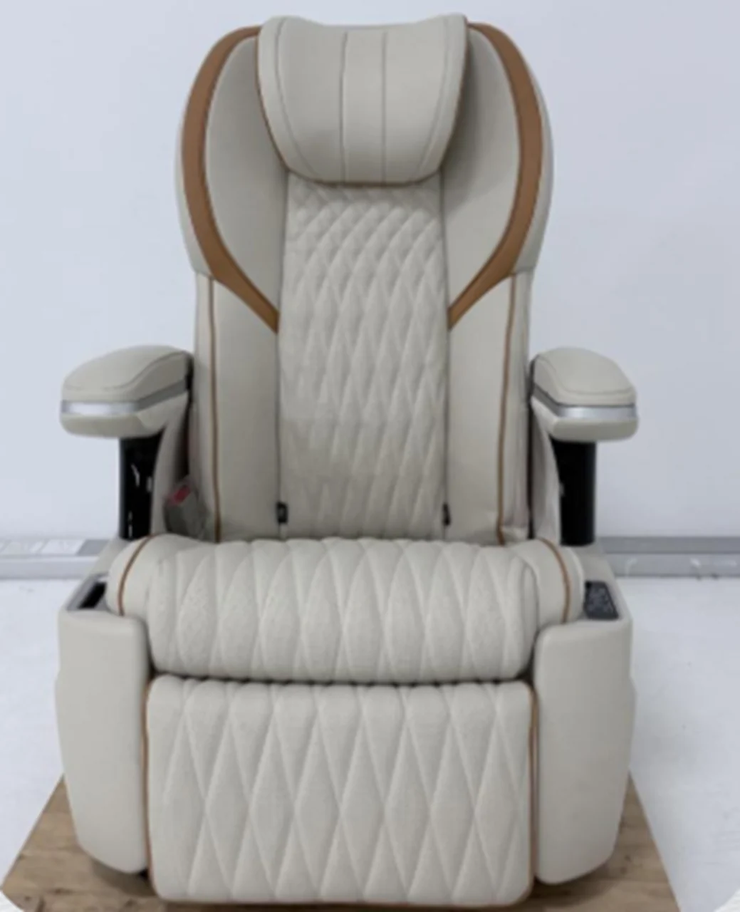 Luxurious Multi-Function Massage Chair