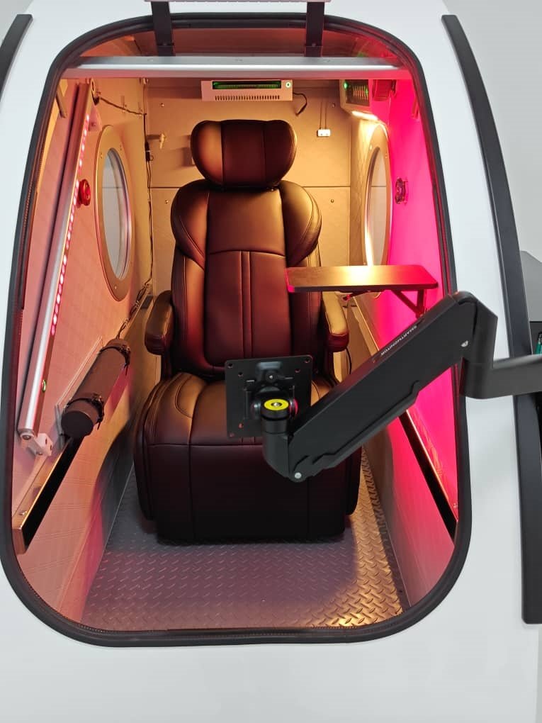 OxyRevo Sitting Type Hard Hyperbaric Chamber Space60 2ATA - Image 28